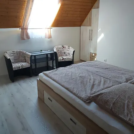 公寓 Haus Veiger 2 希欧福克