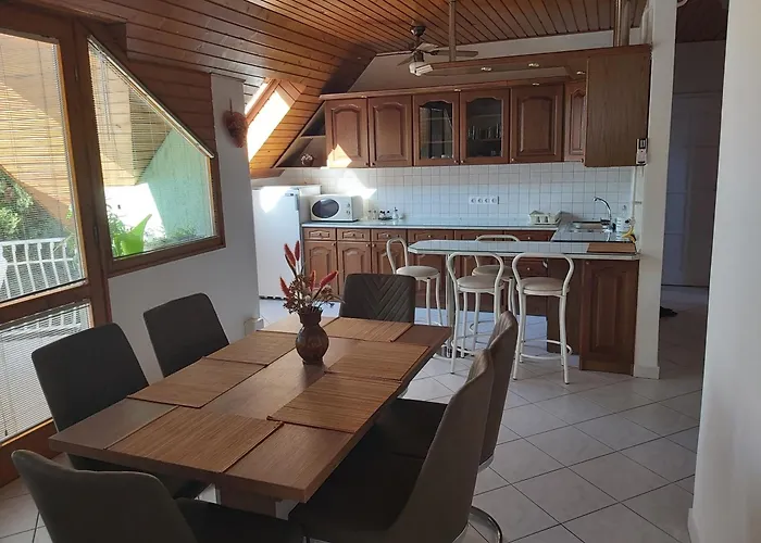 Haus Veiger 2 Appartamento Siófok