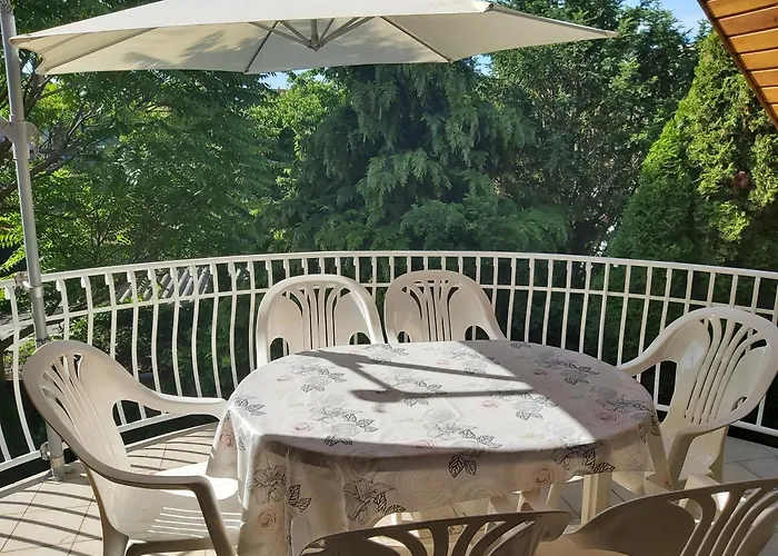 Haus Veiger 2 Apartament *